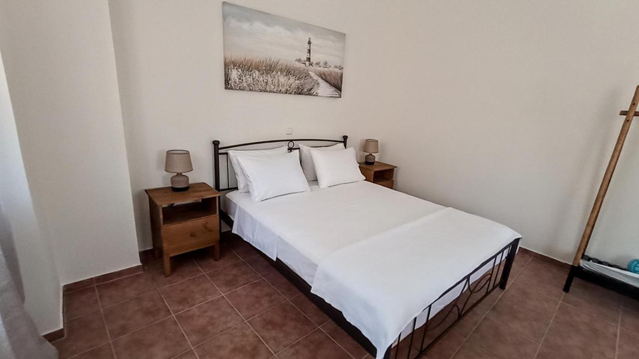 Apartment Dimitra With Garden In - Prassonisi *